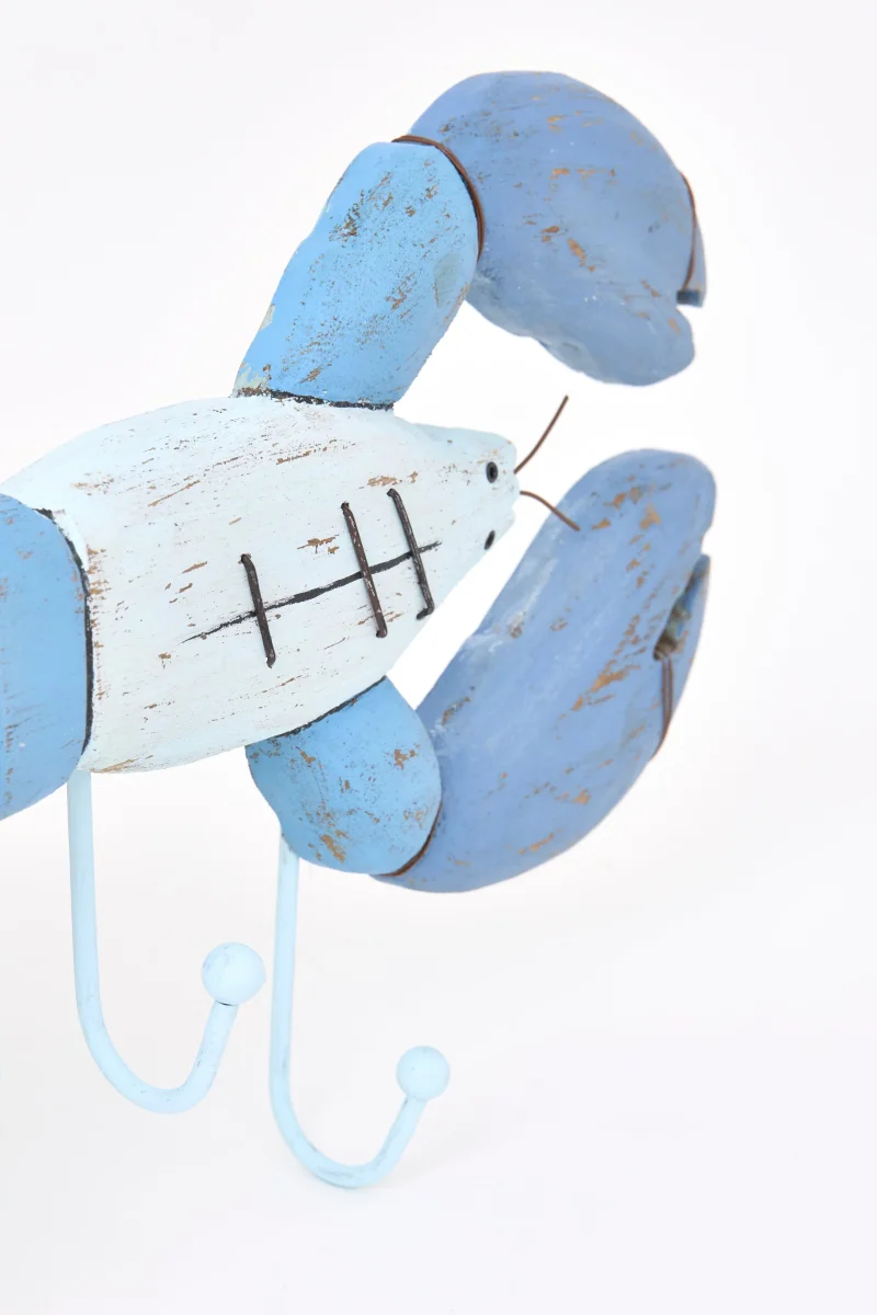 Perchero de madera con forma de langosta – Image 4