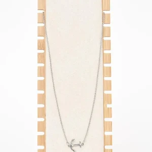 Colgante o collar en color plata y colgante ancla