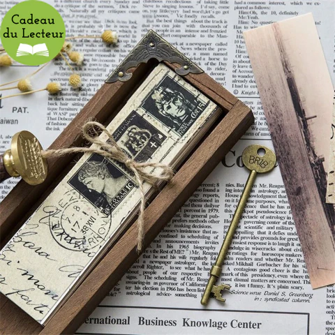 Boîte de 30 Marque-pages Post Card – Image 4